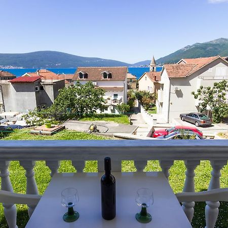 St. Roko Guest House Donja Lastva Esterno foto
