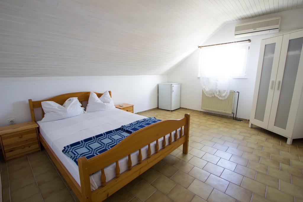 St. Roko Guest House Donja Lastva Esterno foto