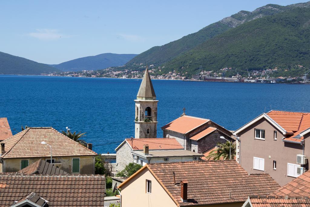 St. Roko Guest House Donja Lastva Esterno foto