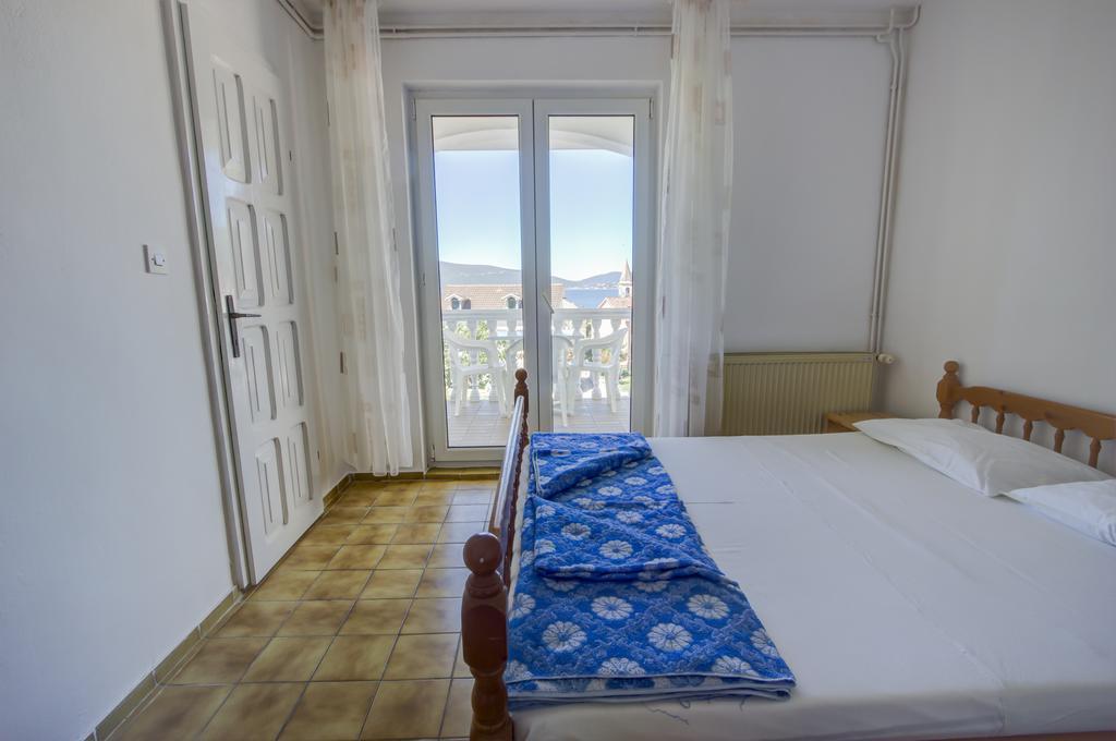 St. Roko Guest House Donja Lastva Esterno foto